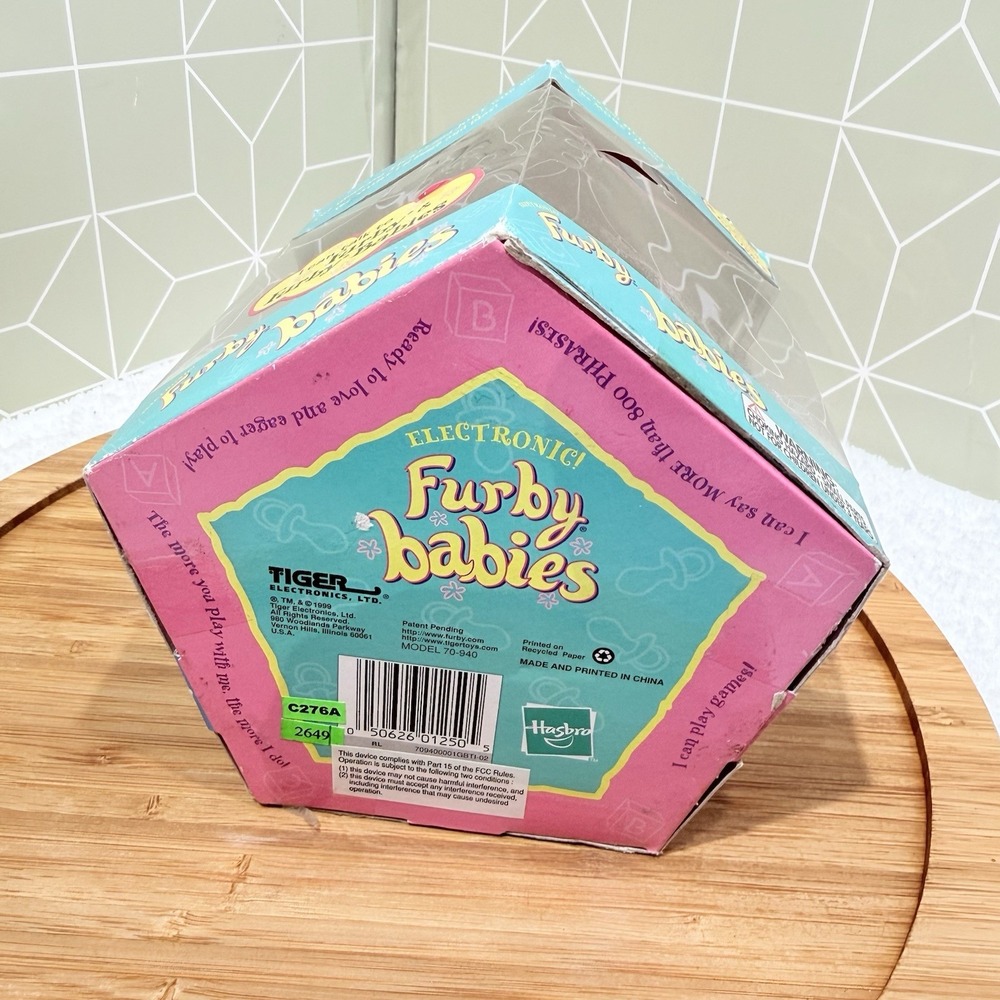 1999 Furby Babies Pink 70-940 Tiger Electronics in Box - Picture 8 of 8